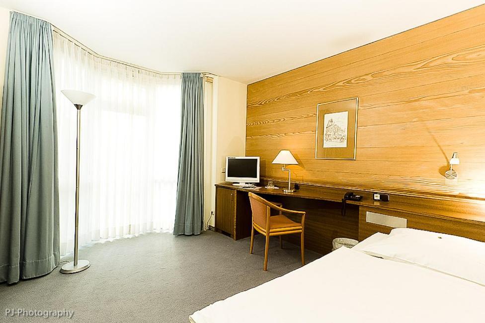 Hotel Alexander Koln เฟรเชน ห้อง รูปภาพ