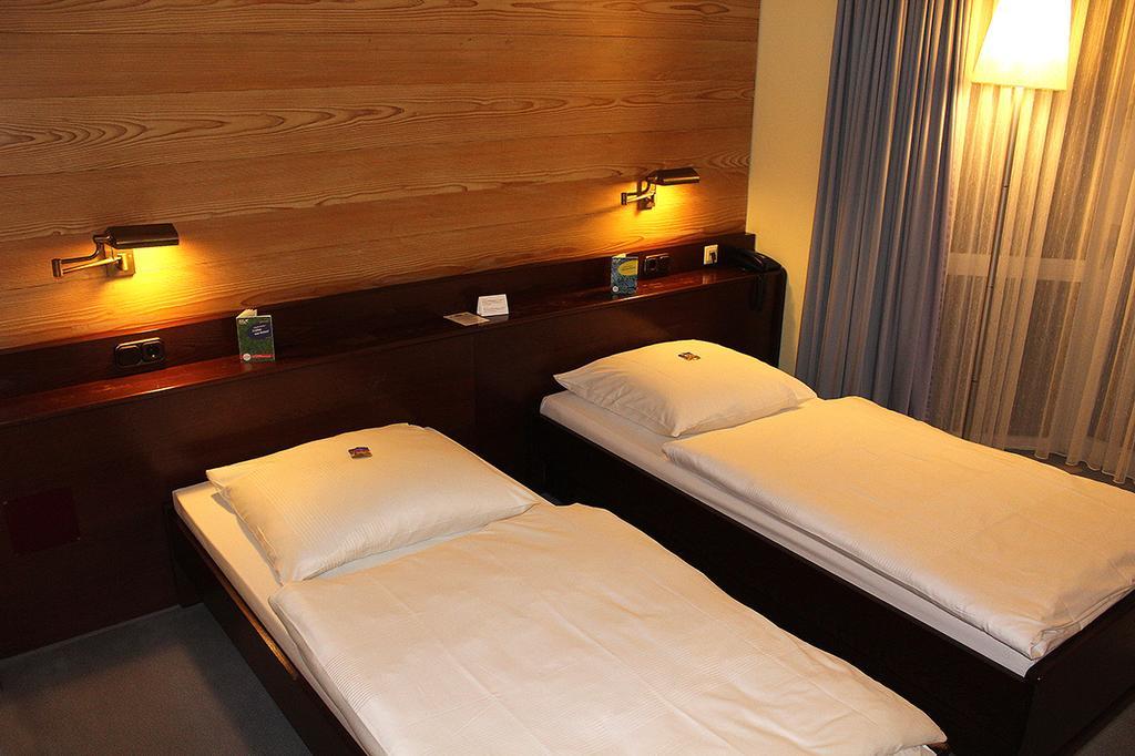 Hotel Alexander Koln เฟรเชน ภายนอก รูปภาพ