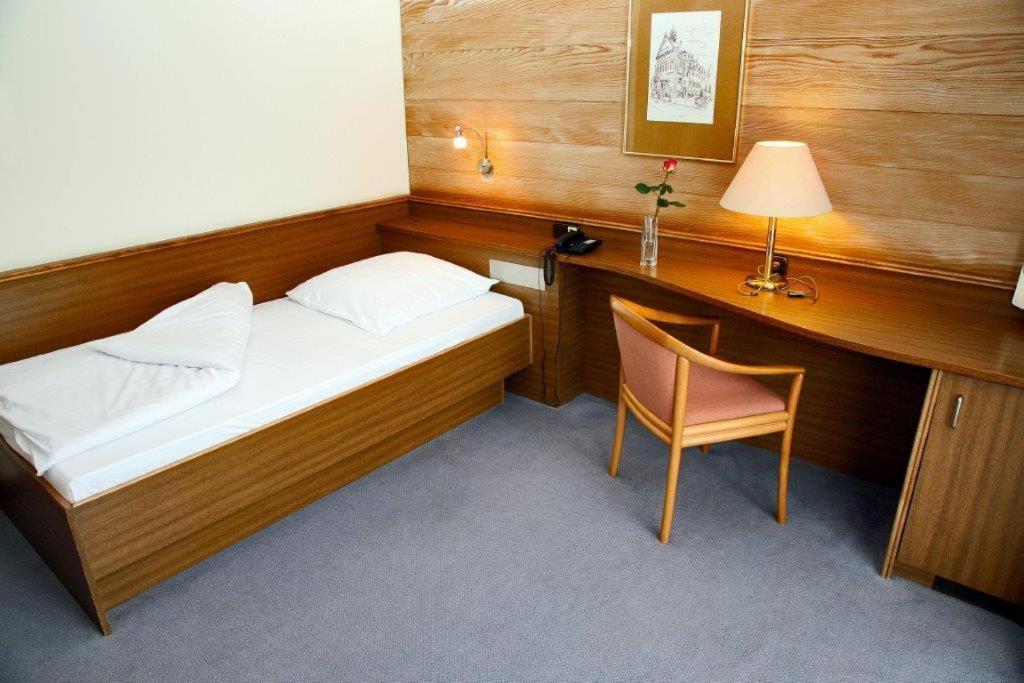 Hotel Alexander Koln เฟรเชน ภายนอก รูปภาพ
